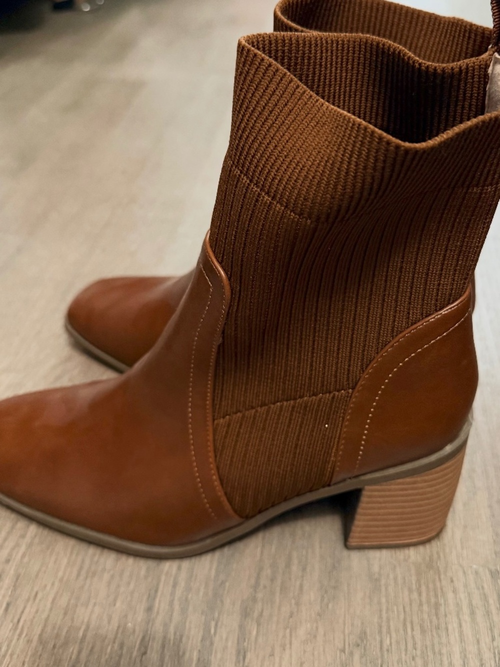 Women’s 3 inch heel boot